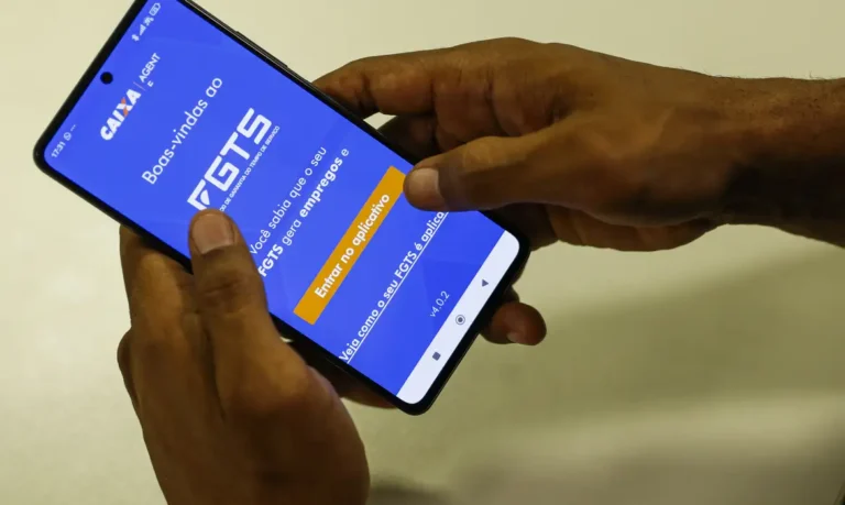 Leia mais sobre o artigo Empréstimo FGTS em 2026: quando a antecipação do saque-aniversário melhora sua saúde financeira